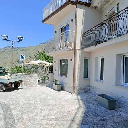 Intero Casa Mylai Apartman *